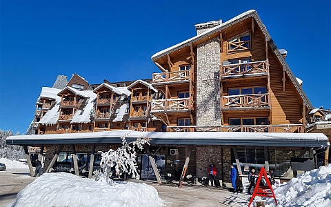 Aparthotel Vučko - Jahorina - Exterior