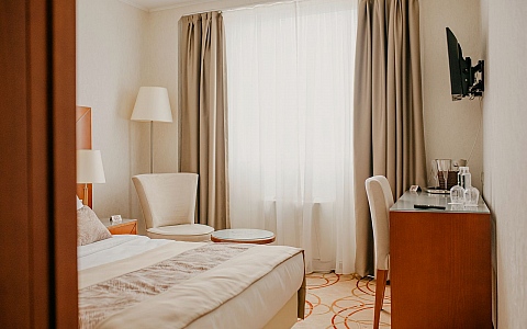 Grand Hotel Tuzla - Tuzla - Rooms-Suites