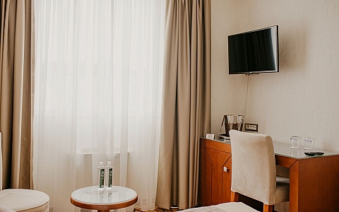 Grand Hotel Tuzla - Tuzla - Rooms-Suites