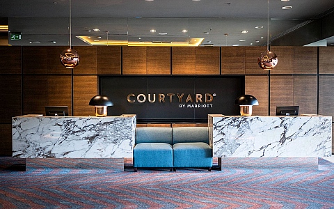 Courtyard by Marriott Sarajevo - Sarajevo - Lobby-Reception