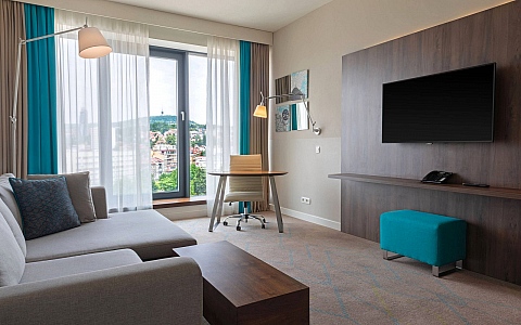 Courtyard by Marriott Sarajevo - Sarajevo - Rooms-Suites