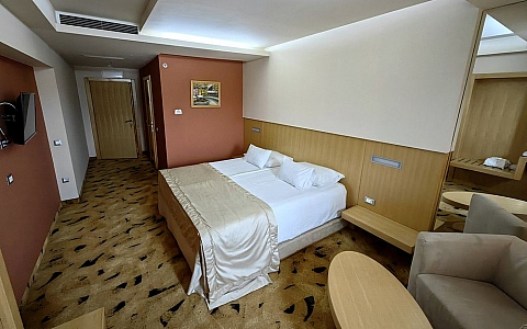 Hotel Zenica - Zenica - Rooms-Suites