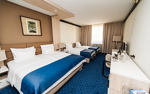 Hotel Holiday - Sarajevo - Rooms-Suites