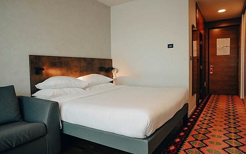 ibis Styles Sarajevo - Sarajevo - Rooms-Suites