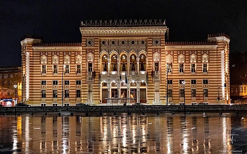 Sarajevo City Hall - Sarajevo - Exterior