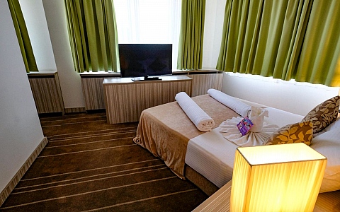 Hotel Hollywood - Sarajevo - Rooms-Suites